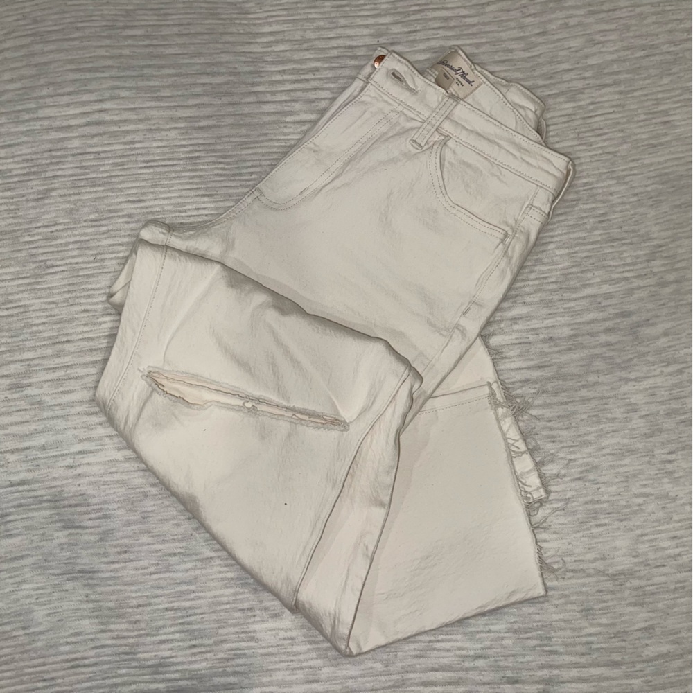 Cream Wide Leg Universal Threads Jeans